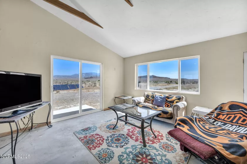 14995 Coal Canyon, Lovelock, Nevada 89419, 2 Bedrooms Bedrooms, ,1 BathroomBathrooms,Residential,Residential,Coal Canyon,250052679