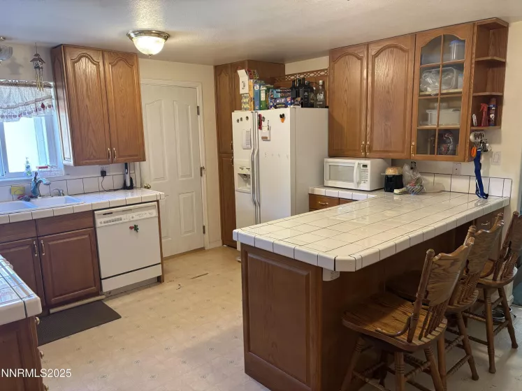 1312 Saratoga, Minden, Nevada 89423, 4 Bedrooms Bedrooms, ,2 BathroomsBathrooms,Residential,Residential,Saratoga,250052680