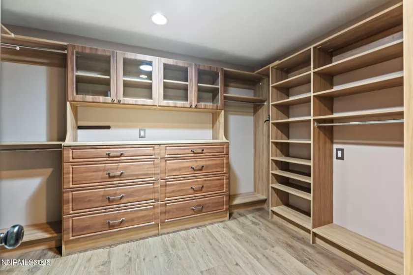 1445 Ayershire, Reno, Nevada 89509, 4 Bedrooms Bedrooms, ,3 BathroomsBathrooms,Residential,Residential,Ayershire,250052681