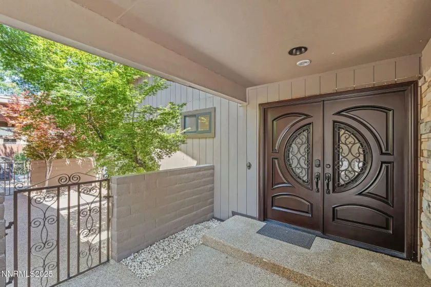 1445 Ayershire, Reno, Nevada 89509, 4 Bedrooms Bedrooms, ,3 BathroomsBathrooms,Residential,Residential,Ayershire,250052681