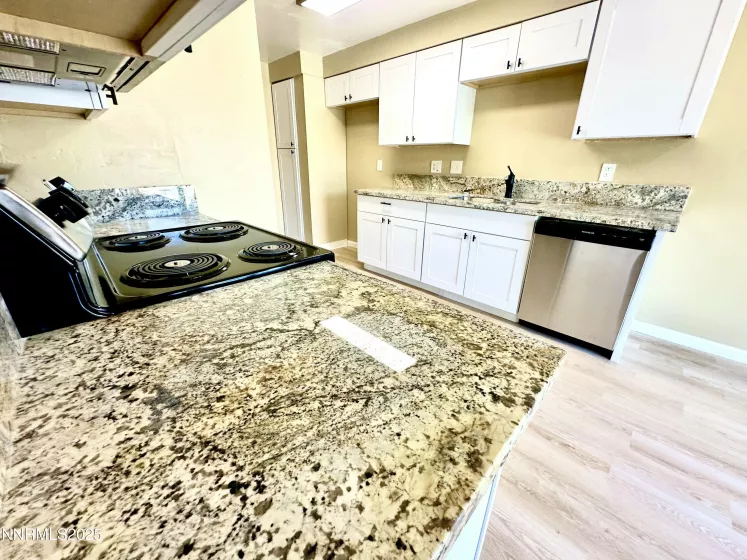 61 Condor, Carson City, Nevada 89701, 3 Bedrooms Bedrooms, ,2 BathroomsBathrooms,Residential,Residential,Condor,250052682