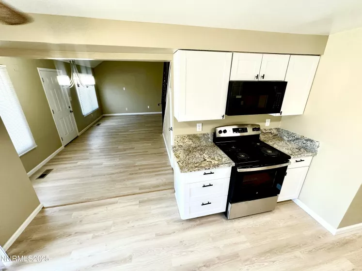61 Condor, Carson City, Nevada 89701, 3 Bedrooms Bedrooms, ,2 BathroomsBathrooms,Residential,Residential,Condor,250052682