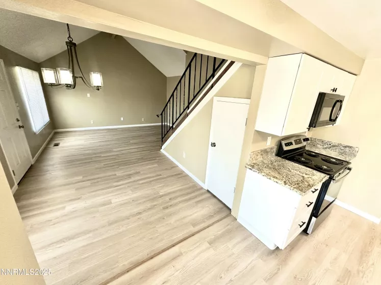 61 Condor, Carson City, Nevada 89701, 3 Bedrooms Bedrooms, ,2 BathroomsBathrooms,Residential,Residential,Condor,250052682