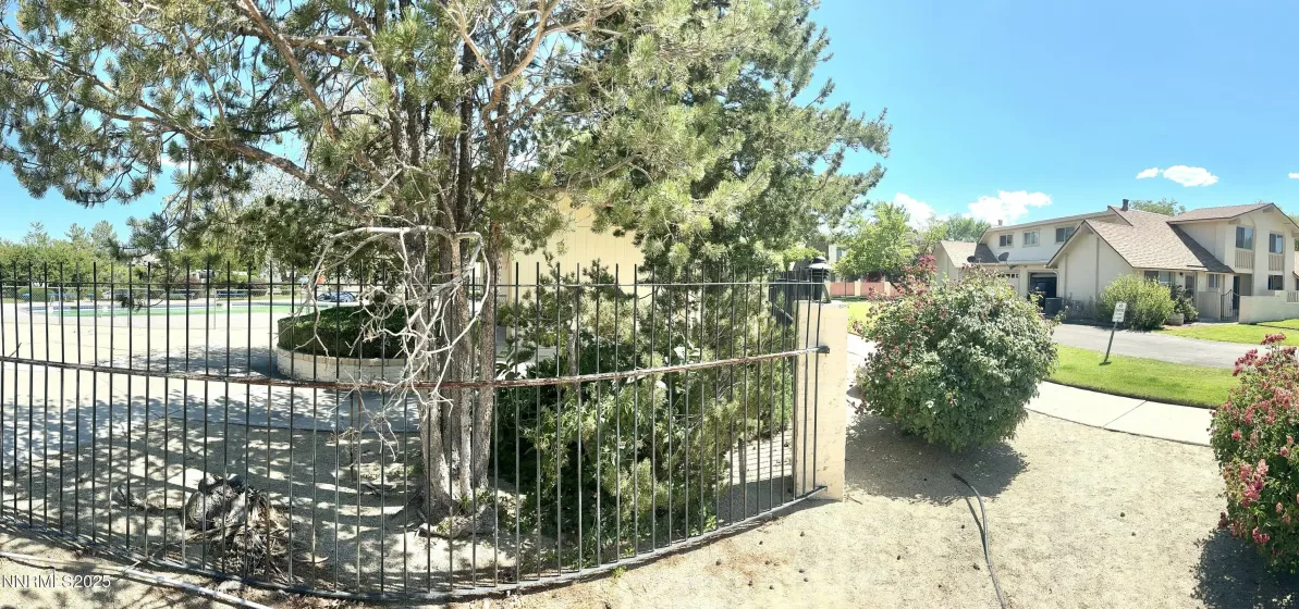 61 Condor, Carson City, Nevada 89701, 3 Bedrooms Bedrooms, ,2 BathroomsBathrooms,Residential,Residential,Condor,250052682