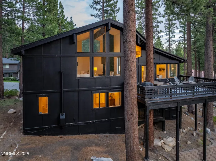 960 Apollo, Incline Village, Nevada 89451, 3 Bedrooms Bedrooms, ,3 BathroomsBathrooms,Residential,Residential,Apollo,250052683