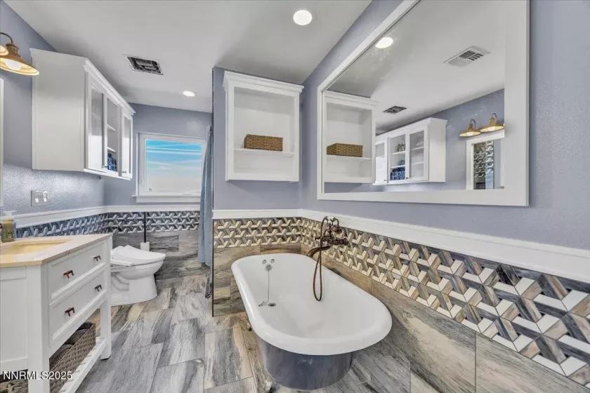 99 Upper Colony, Smith Valley, Nevada 89444, 3 Bedrooms Bedrooms, ,3 BathroomsBathrooms,Residential,Residential,Upper Colony,250052684