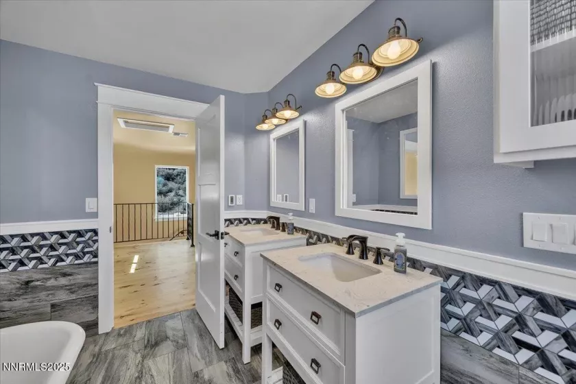 99 Upper Colony, Smith Valley, Nevada 89444, 3 Bedrooms Bedrooms, ,3 BathroomsBathrooms,Residential,Residential,Upper Colony,250052684