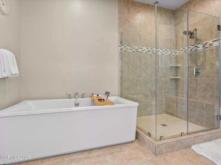 13545 Cobalt Sky, Reno, Nevada 89521, 3 Bedrooms Bedrooms, ,4 BathroomsBathrooms,Residential,Residential,Cobalt Sky,250052685