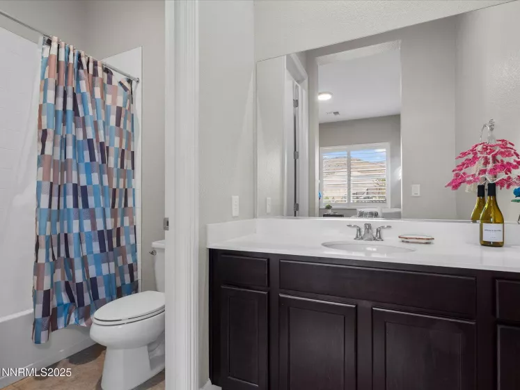 13545 Cobalt Sky, Reno, Nevada 89521, 3 Bedrooms Bedrooms, ,4 BathroomsBathrooms,Residential,Residential,Cobalt Sky,250052685