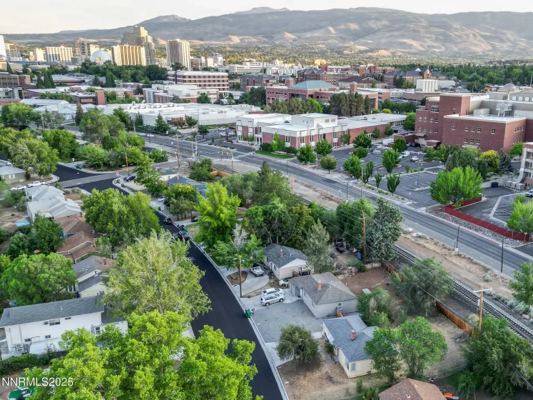 265 Bartlett, Reno, Nevada 89512, 2 Bedrooms Bedrooms, ,1 BathroomBathrooms,Residential,Residential,Bartlett,250052686