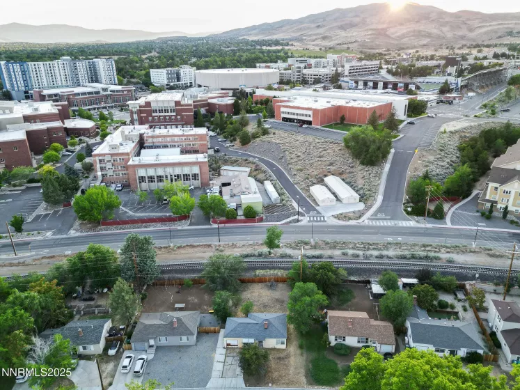 265 Bartlett, Reno, Nevada 89512, 2 Bedrooms Bedrooms, ,1 BathroomBathrooms,Residential,Residential,Bartlett,250052686
