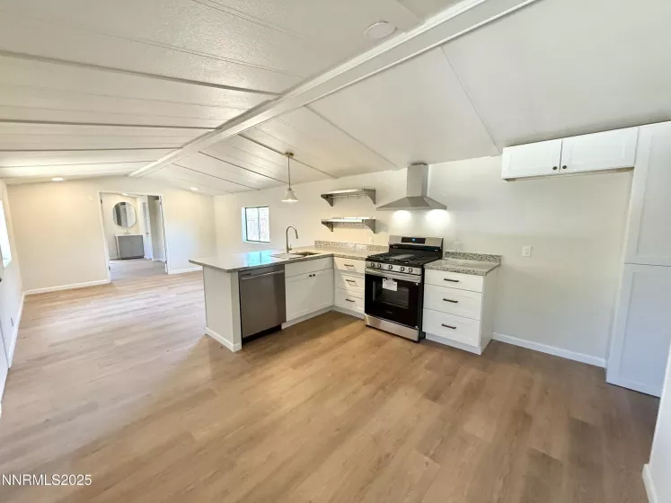 5353 Slope, Sun Valley, Nevada 89433, 3 Bedrooms Bedrooms, ,2 BathroomsBathrooms,Residential,Residential,Slope,250052688