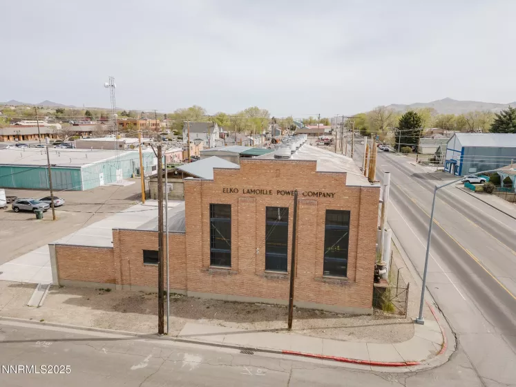240 7th, Elko, Nevada 89801, ,Commercial Lease,Manufactured,7th,250052697