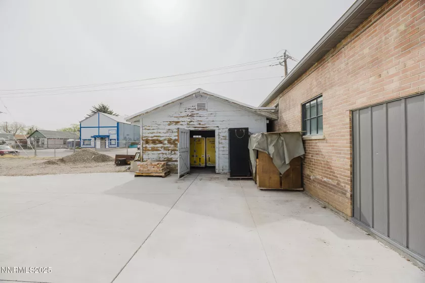 240 7th, Elko, Nevada 89801, ,Commercial Lease,Manufactured,7th,250052697