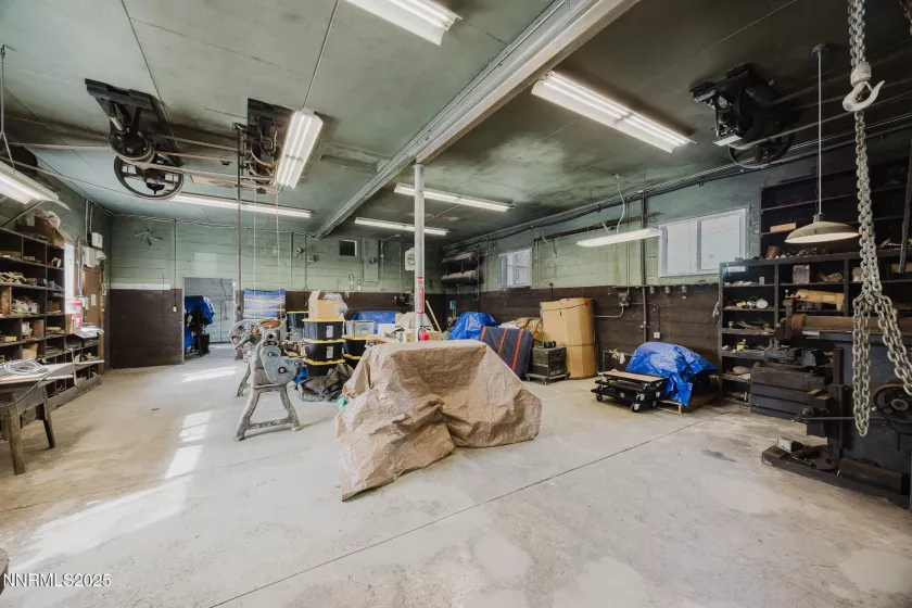 240 7th, Elko, Nevada 89801, ,Commercial Lease,Manufactured,7th,250052697