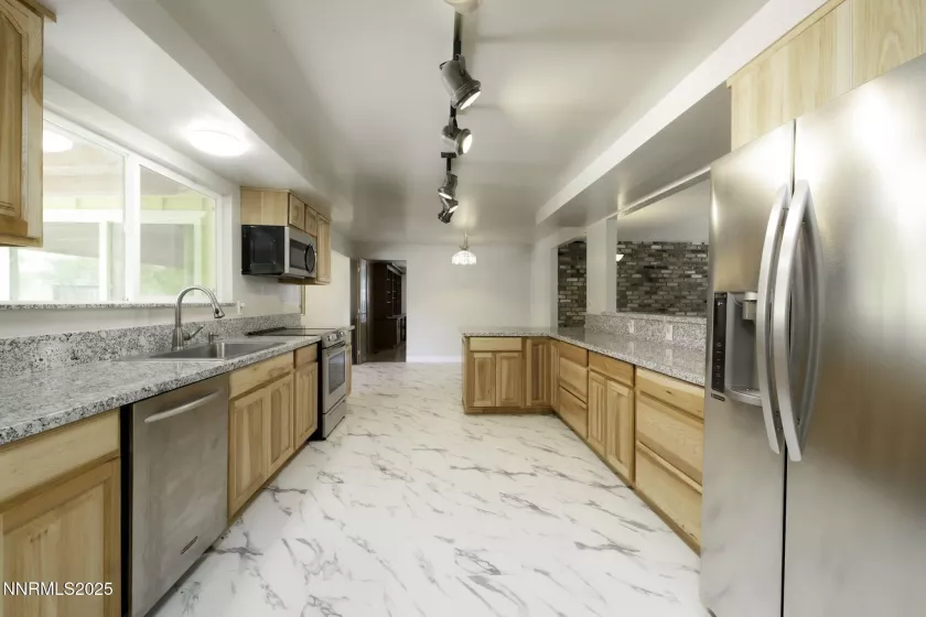 4879 Idlewild, Reno, Nevada 89519, 4 Bedrooms Bedrooms, ,3 BathroomsBathrooms,Residential,Residential,Idlewild,250052711