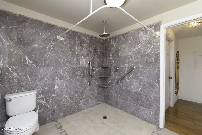 4879 Idlewild, Reno, Nevada 89519, 4 Bedrooms Bedrooms, ,3 BathroomsBathrooms,Residential,Residential,Idlewild,250052711
