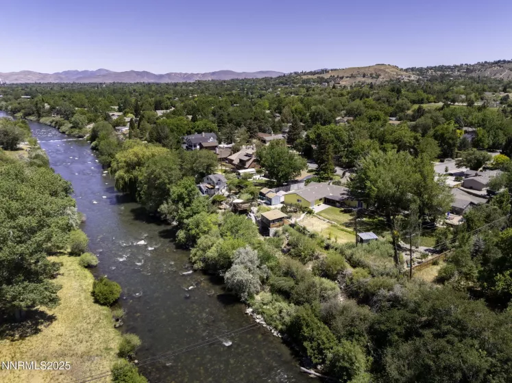 4879 Idlewild, Reno, Nevada 89519, 4 Bedrooms Bedrooms, ,3 BathroomsBathrooms,Residential,Residential,Idlewild,250052711