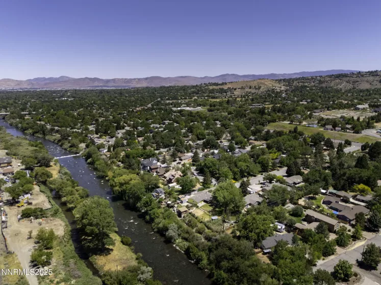 4879 Idlewild, Reno, Nevada 89519, 4 Bedrooms Bedrooms, ,3 BathroomsBathrooms,Residential,Residential,Idlewild,250052711