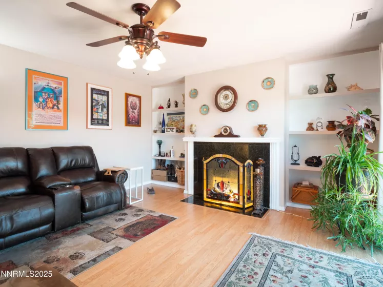 4001 Quinn, Carson City, Nevada 89701, 4 Bedrooms Bedrooms, ,4 BathroomsBathrooms,Residential,Residential,Quinn,250052715