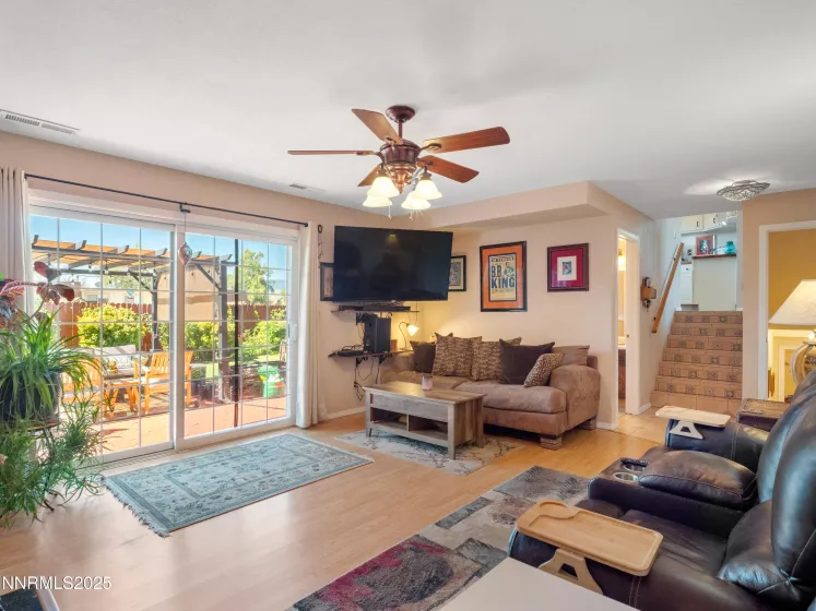 4001 Quinn, Carson City, Nevada 89701, 4 Bedrooms Bedrooms, ,4 BathroomsBathrooms,Residential,Residential,Quinn,250052715