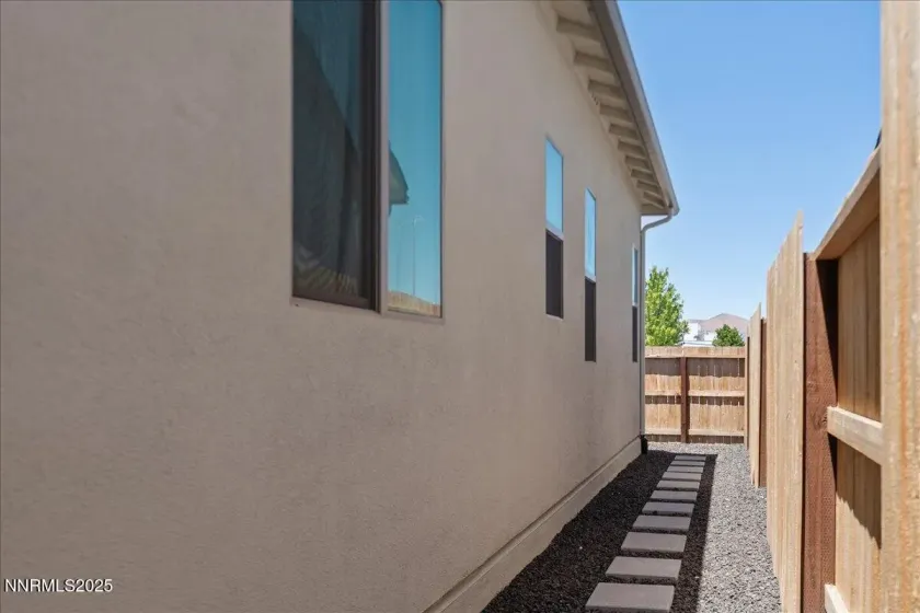 1772 Hogan Peak, Carson City, Nevada 89701, 3 Bedrooms Bedrooms, ,2 BathroomsBathrooms,Residential,Residential,Hogan Peak,250052722