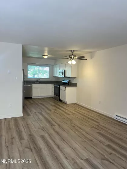 385 Smithridge, Reno, Nevada 89502, 2 Bedrooms Bedrooms, ,2 BathroomsBathrooms,Residential,Residential,Smithridge,250052723