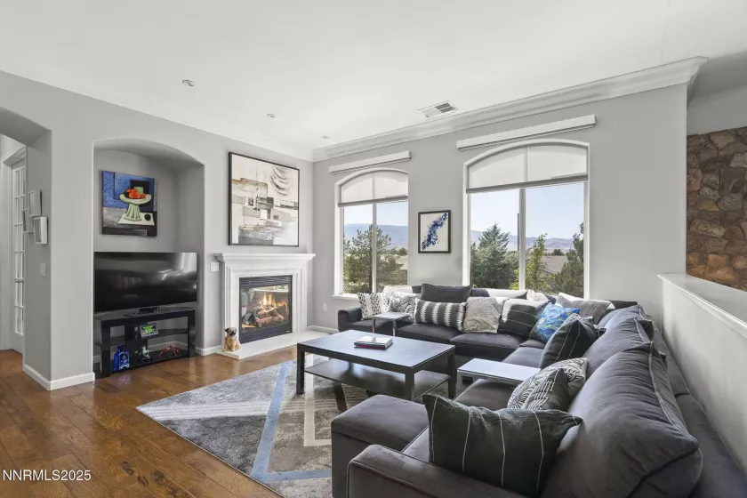 9900 Wilbur May, Reno, Nevada 89521, 3 Bedrooms Bedrooms, ,2 BathroomsBathrooms,Residential,Residential,Wilbur May,250052725