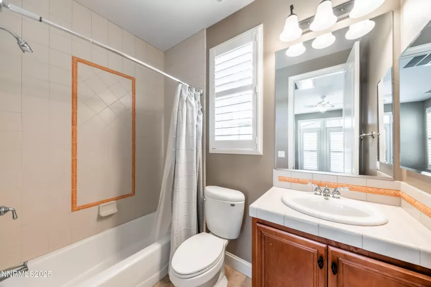 10212 Via Como, Reno, Nevada 89511, 4 Bedrooms Bedrooms, ,4 BathroomsBathrooms,Residential,Residential,Via Como,250052726