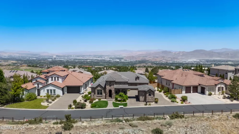 10212 Via Como, Reno, Nevada 89511, 4 Bedrooms Bedrooms, ,4 BathroomsBathrooms,Residential,Residential,Via Como,250052726
