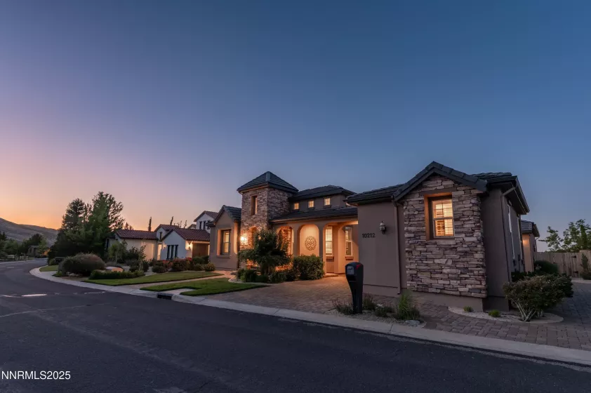 10212 Via Como, Reno, Nevada 89511, 4 Bedrooms Bedrooms, ,4 BathroomsBathrooms,Residential,Residential,Via Como,250052726