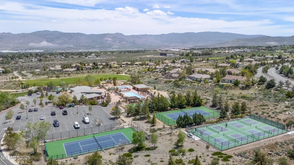10212 Via Como, Reno, Nevada 89511, 4 Bedrooms Bedrooms, ,4 BathroomsBathrooms,Residential,Residential,Via Como,250052726