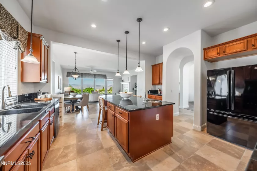 10212 Via Como, Reno, Nevada 89511, 4 Bedrooms Bedrooms, ,4 BathroomsBathrooms,Residential,Residential,Via Como,250052726