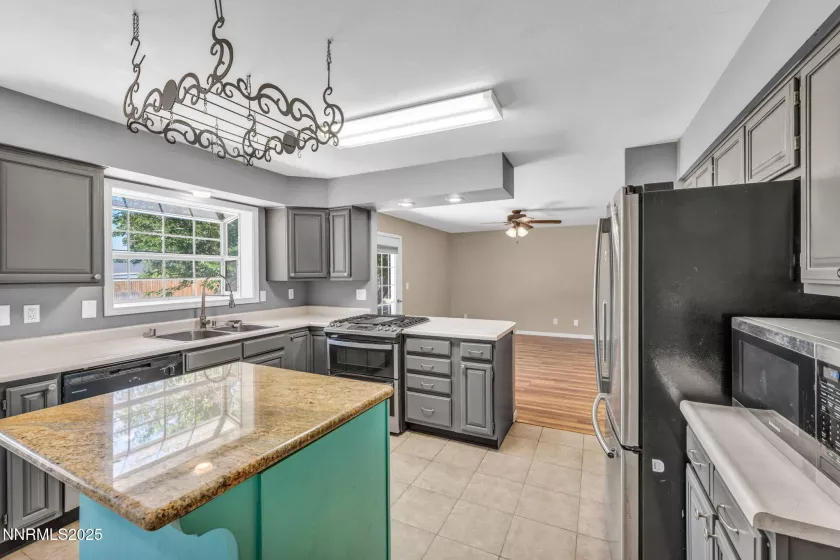 4210 Magnolia, Fallon, Nevada 89406, 3 Bedrooms Bedrooms, ,2 BathroomsBathrooms,Residential,Residential,Magnolia,250052728