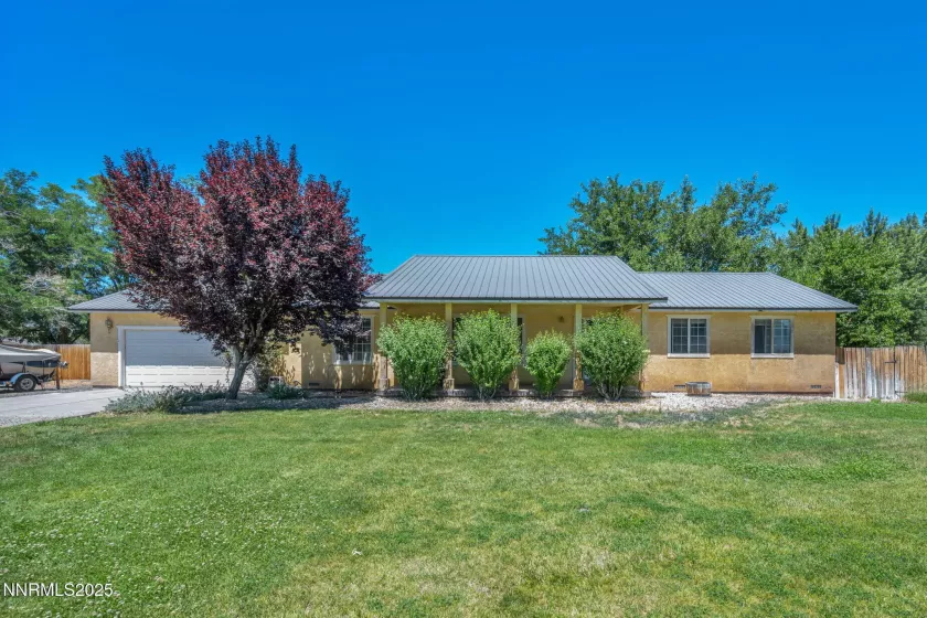 4210 Magnolia, Fallon, Nevada 89406, 3 Bedrooms Bedrooms, ,2 BathroomsBathrooms,Residential,Residential,Magnolia,250052728