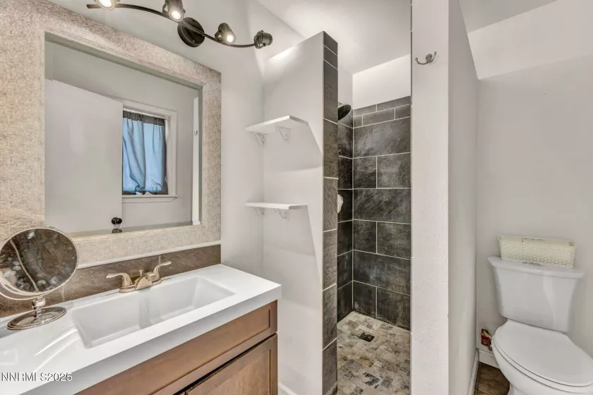 4210 Magnolia, Fallon, Nevada 89406, 3 Bedrooms Bedrooms, ,2 BathroomsBathrooms,Residential,Residential,Magnolia,250052728