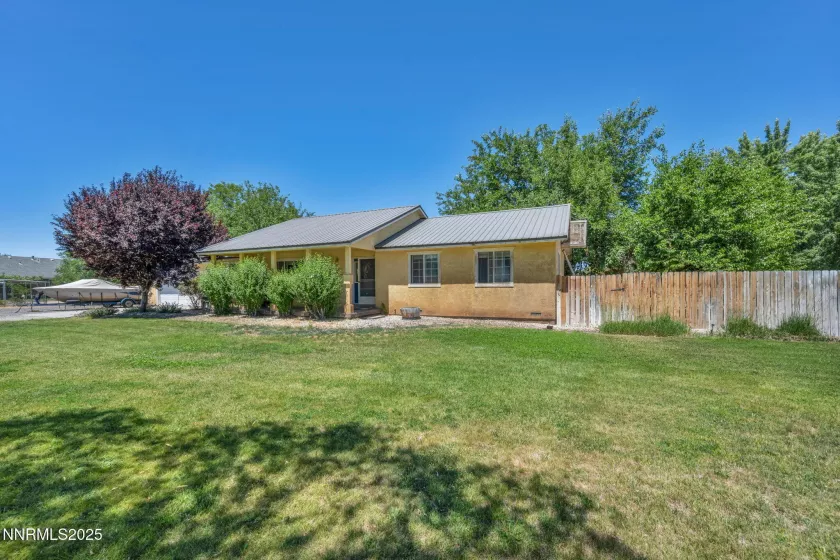 4210 Magnolia, Fallon, Nevada 89406, 3 Bedrooms Bedrooms, ,2 BathroomsBathrooms,Residential,Residential,Magnolia,250052728