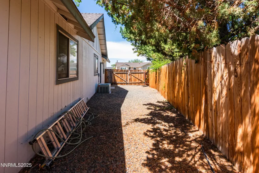 1419 Purple Sage, Gardnerville, Nevada 89460, 3 Bedrooms Bedrooms, ,2 BathroomsBathrooms,Residential,Residential,Purple Sage,250052729