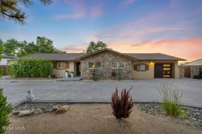 14675 Chamy Drive, Reno, Nevada 89521, 6 Bedrooms Bedrooms, ,3 BathroomsBathrooms,Residential,Residential,Chamy Drive,250052730