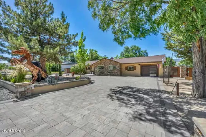 14675 Chamy Drive, Reno, Nevada 89521, 6 Bedrooms Bedrooms, ,3 BathroomsBathrooms,Residential,Residential,Chamy Drive,250052730