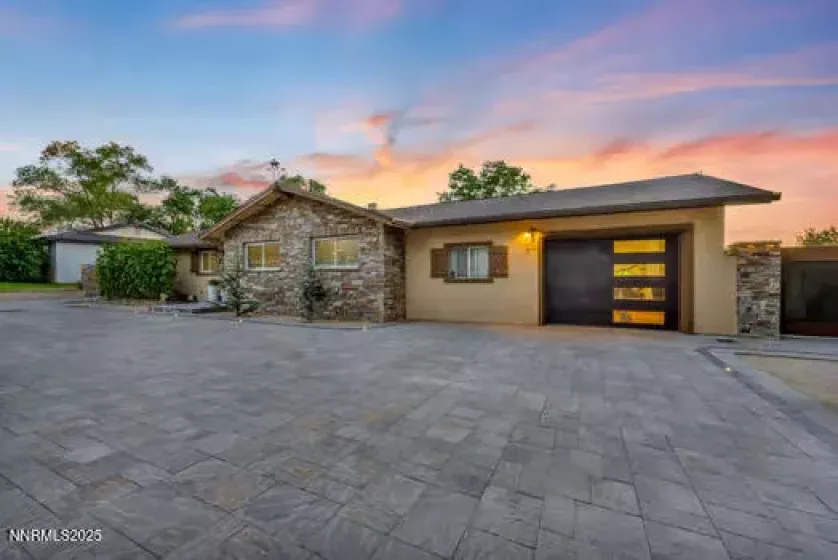 14675 Chamy Drive, Reno, Nevada 89521, 6 Bedrooms Bedrooms, ,3 BathroomsBathrooms,Residential,Residential,Chamy Drive,250052730