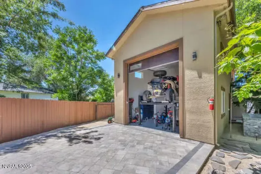14675 Chamy Drive, Reno, Nevada 89521, 6 Bedrooms Bedrooms, ,3 BathroomsBathrooms,Residential,Residential,Chamy Drive,250052730