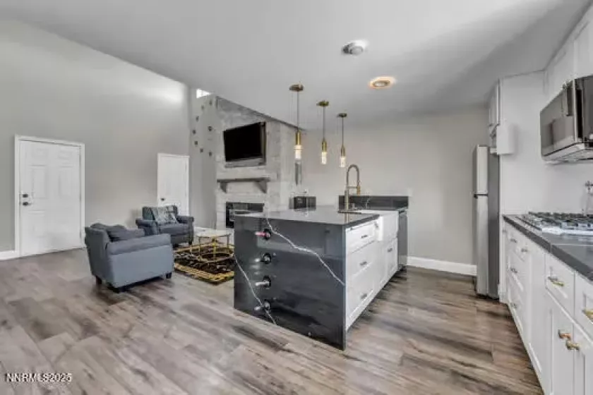 14675 Chamy Drive, Reno, Nevada 89521, 6 Bedrooms Bedrooms, ,3 BathroomsBathrooms,Residential,Residential,Chamy Drive,250052730