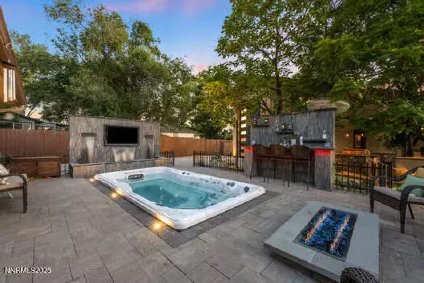 14675 Chamy Drive, Reno, Nevada 89521, 6 Bedrooms Bedrooms, ,3 BathroomsBathrooms,Residential,Residential,Chamy Drive,250052730