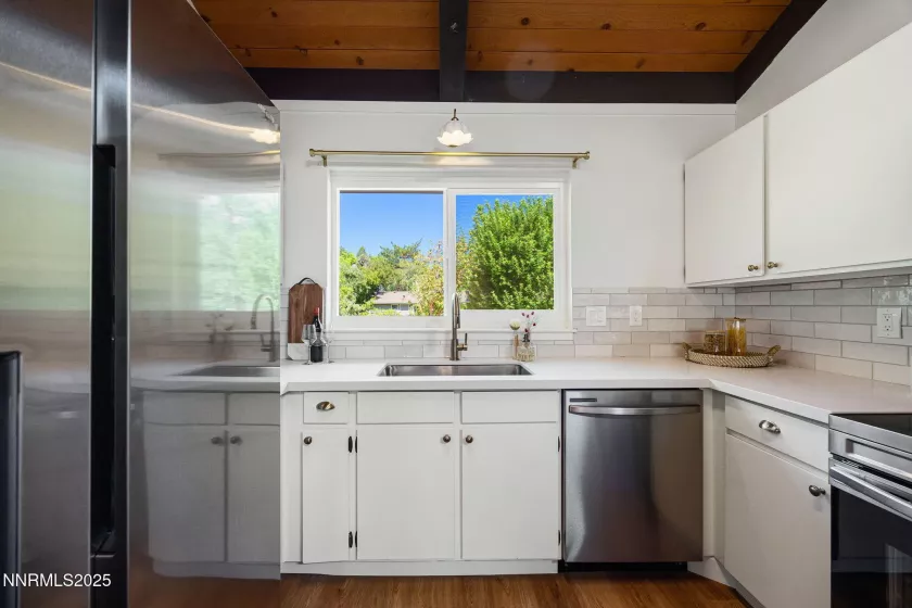 3755 Heavenly Valley, Reno, Nevada 89509, 3 Bedrooms Bedrooms, ,2 BathroomsBathrooms,Residential,Residential,Heavenly Valley,250006303