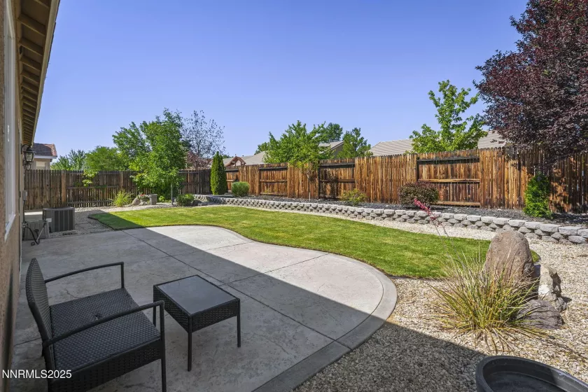 10265 Lucente, Reno, Nevada 89521, 3 Bedrooms Bedrooms, ,2 BathroomsBathrooms,Residential,Residential,Lucente,250052735