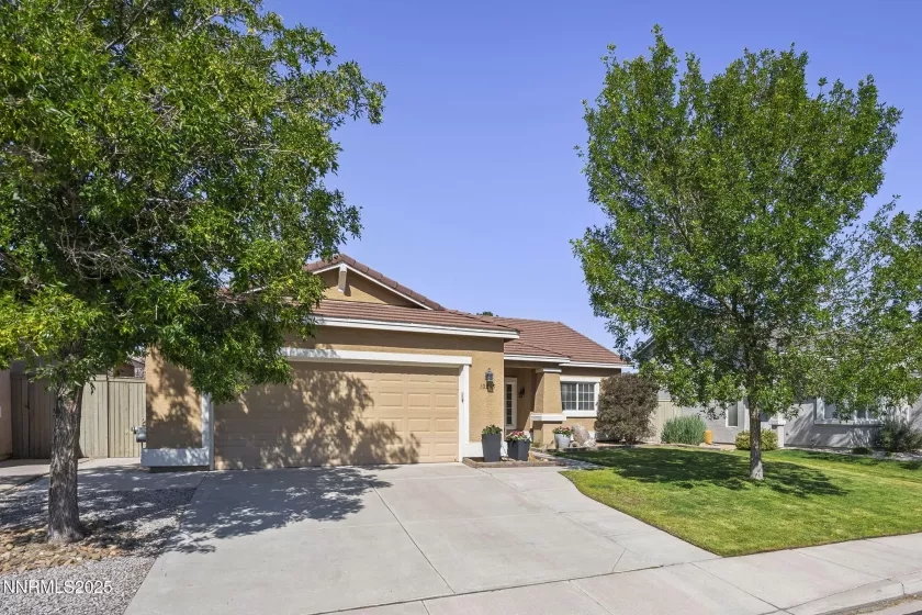 10265 Lucente, Reno, Nevada 89521, 3 Bedrooms Bedrooms, ,2 BathroomsBathrooms,Residential,Residential,Lucente,250052735