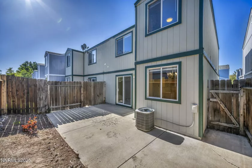 3932-3936 Village, Carson City, Nevada 89701, ,Residential Income,Residential,Village,250050375