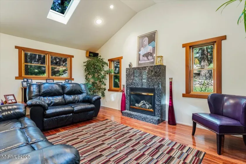 170 Pine, Stateline, Nevada 89449, 5 Bedrooms Bedrooms, ,2 BathroomsBathrooms,Residential,Residential,Pine,250052740
