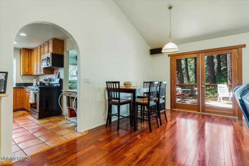 170 Pine, Stateline, Nevada 89449, 5 Bedrooms Bedrooms, ,2 BathroomsBathrooms,Residential,Residential,Pine,250052740
